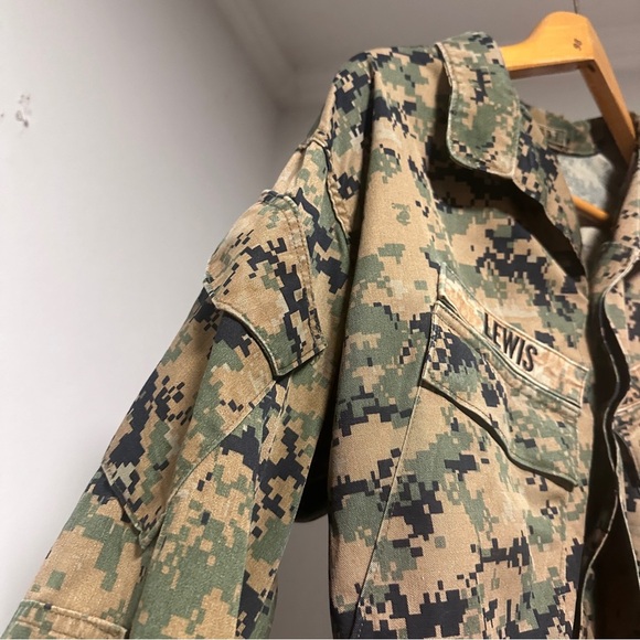U.S. Marine Corps USMC MARPAT Digital Combat Jacket Woodland Size Medium Regular - Picture 11 of 16